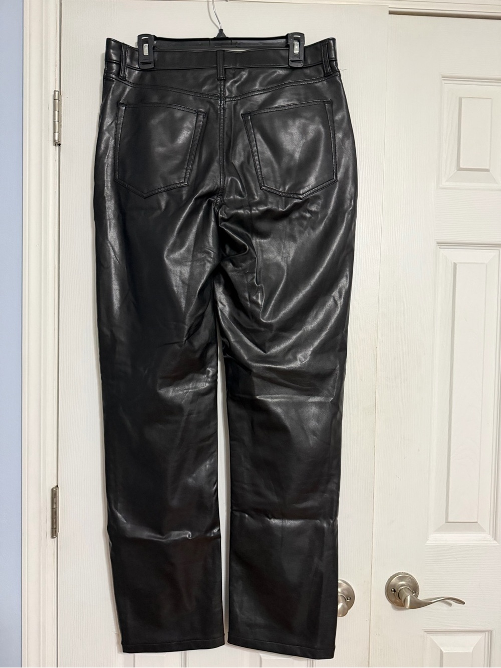 Abercrombie & fitch the 90’s straight ultra high-rise vegan leather size 32 14 - Picture 7 of 8